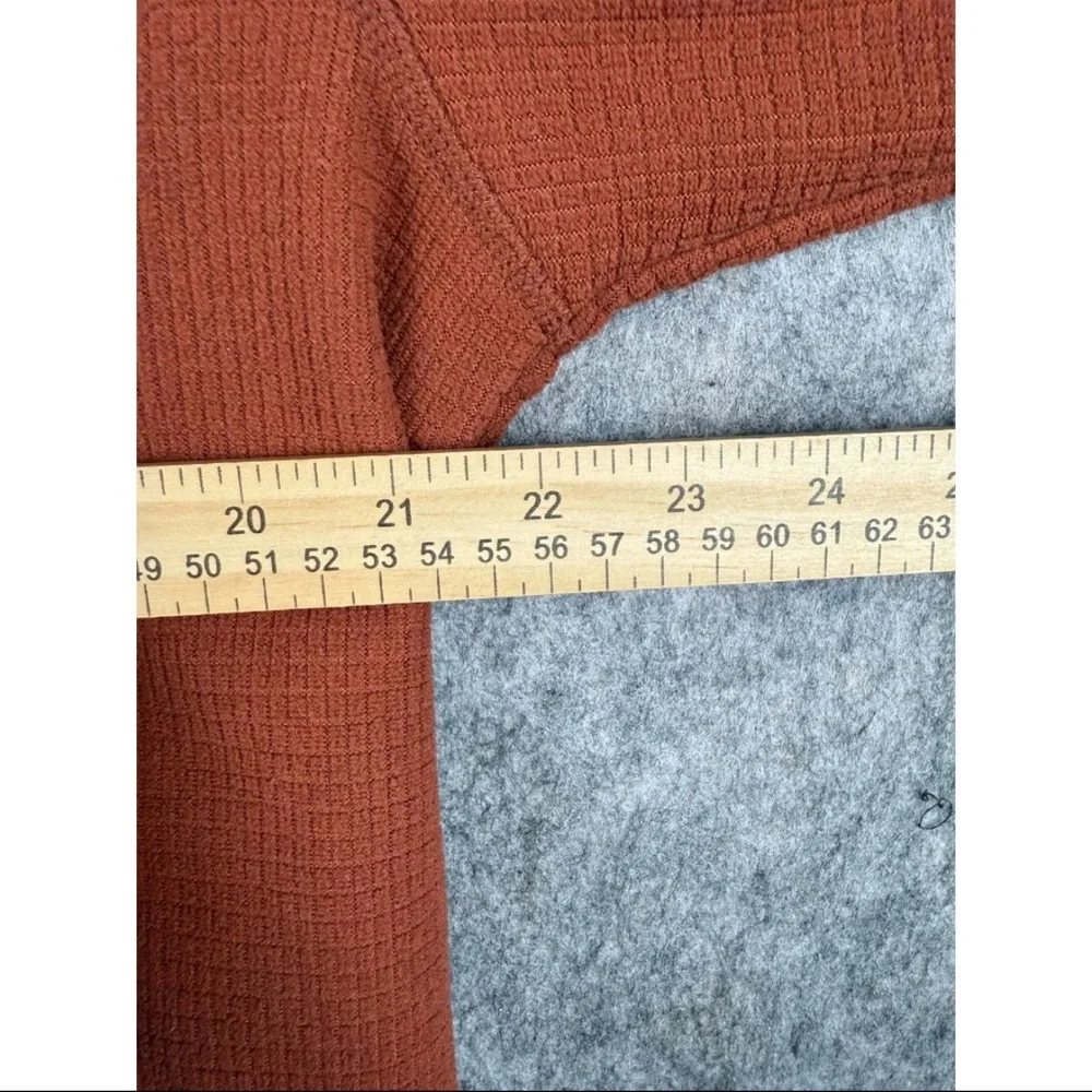 The North Face 1/4 Zip Sweatshirt Men's‎ Size XL Rust Knit Long Sleeve Pullover